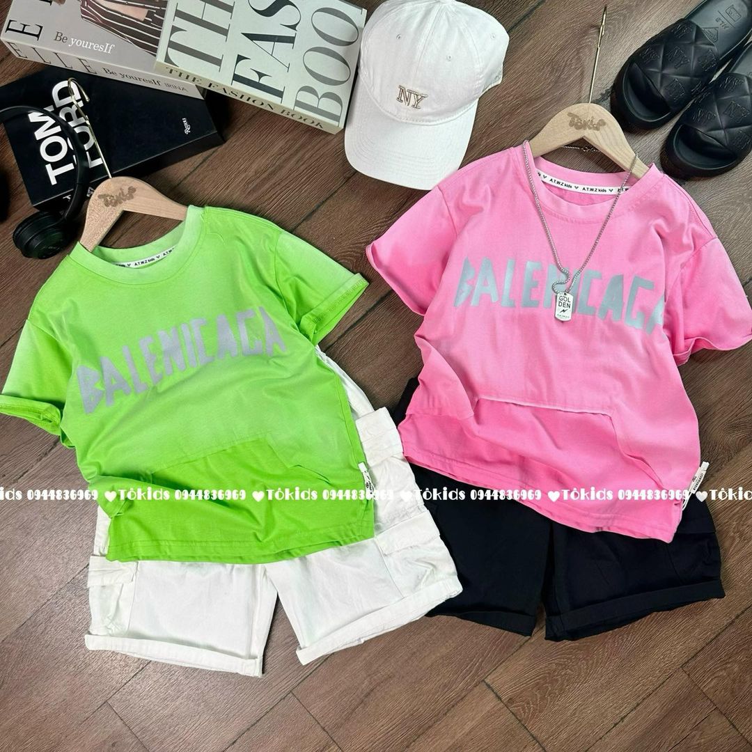 Em còn duy nhất màu hồng SALE #99k
Size 110,120,160