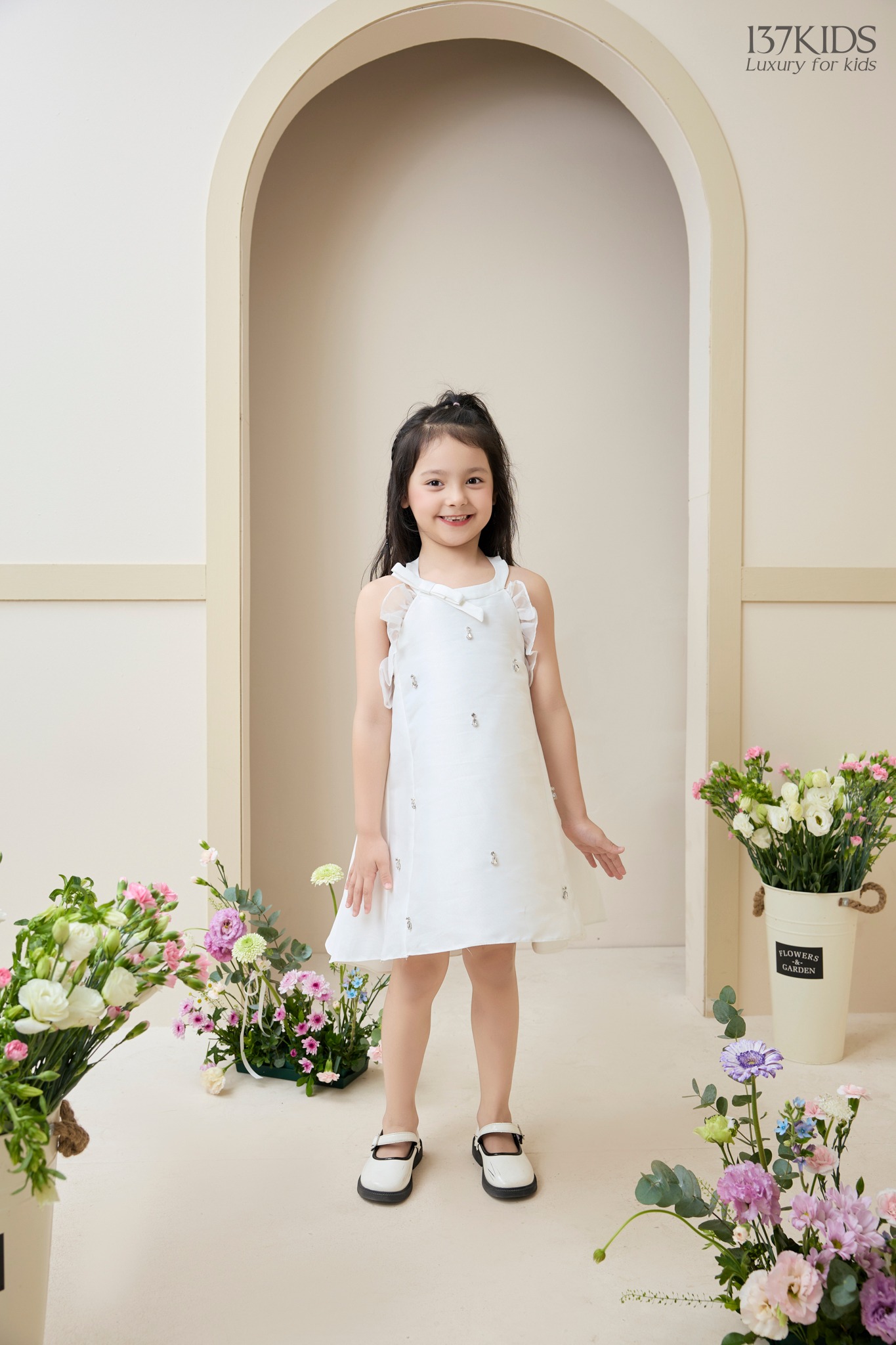 [☕️🇻🇳] Starbucks Vietnam 🥤 Top1Coffee ☕️ MÀU VÀNG KHIẾN BẠN XIÊU LÒNG LÀ…  Nhanh tay comment để chia sẻ ngay với Starbucks những tấm ảnh về màu vàng ẩn chứa những khoảnh khắc làm bạn “xiêu lòng” n , shares-4✔️ , likes-11K❤️️ , date-2024-06-09 13:00:16🇻🇳🇻🇳🇻🇳📰🆕