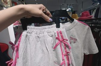 [🆕🇻🇳]  MỢ CHẢNH KIDS – LUXURY FASHION FOR KIDS 🧑‍🧒❤️️👶⭐️ Nhìn ảnh là cảm nhận được độ “ nhiệt thành” của tui rồi nhenLạc trong đêmMà chỉ muốn nói “ trời ơi!! thực tế nó xuất sắc hơn ảnh mẫu nhiều ấy ”Ản , shares-0✔️ , likes-6❤️️ , date-2024-06-08 14:29:07🇻🇳🇻🇳🇻🇳📰🆕