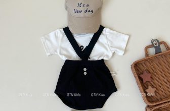 [🆕🇻🇳] Min’s – Baby & Kid shop – Bán và nhận oder các mặt hàng quần áo, phụ kiện trẻ em trên TAOBAO 🧑‍🧒❤️️👶⭐️ QTN 479 Bộ yếm đùi dễ mặc đây ạ
sét bộ cho bé trai gồm áo cotton + yếm tăm (không kèm mũ)
5-15kg
Giá #89k
#Hàng_sắp_về
__MIN’S SHOP__
0967340439
Cam  , shares-0✔️ , likes-2❤️️ , date-2024-06-10 14:57:26🇻🇳🇻🇳🇻🇳📰🆕