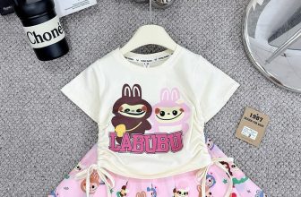 [🆕🇻🇳] Xưởng May Bánh Bao Kids – Cửa hàng quần áo sơ sinh & trẻ em 🧑‍🧒❤️️👶⭐️  Ngta gọi nói e đẹp như tranh vẽ
Thật tình cờ a lại muốn rước hoạ vào thân
sét bộ bé gái chân vây xếp li siêuu xinhhh
Size:7-35kg
Tuyển sỉ toàn quốc
, shares-0✔️ , likes-4❤️️ , date-2024-06-12 03:32:39🇻🇳🇻🇳🇻🇳📰🆕