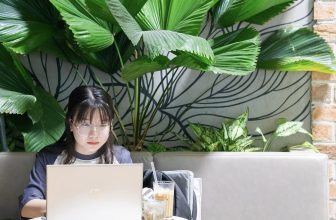 [☕️🇻🇳] DoveZi Coffee 🥤 Top1Coffee ☕️ 14 ngày đếm ngược
Kỳ thi Tốt Nghiệp THPT đang đến rất gần, DoveZi cảm nhận thấy không khí ôn luyện cực kỳ nhiệt huyết của các  , shares-1✔️ , likes-43❤️️ , date-2024-06-12 16:28:22🇻🇳🇻🇳🇻🇳📰🆕