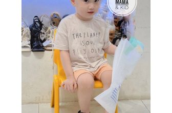 [🆕🇻🇳]  Piza Mama & Kid 🧑‍🧒❤️️👶⭐️  SANDAL ĐÚC SIÊU NHẸ DÀNH CHO BÉ YÊU
Mẫu dép quốc dân bé nào cũng nên có, nhẹ tênh ko thấm nước dễ mang vô cùng ạ.
, shares-0✔️ , likes-6❤️️ , date-2024-06-12 02:36:17🇻🇳🇻🇳🇻🇳📰🆕