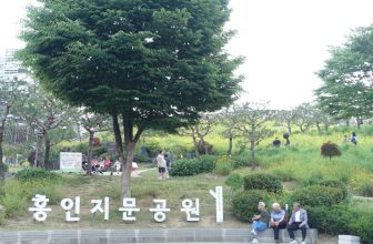 [🆕🇻🇳] Checkin và Du lịch Hàn Quốc – Korea Travel ♥️️ Top1Checkin ☑  흥인지문 공원 – 𝐌𝐨̣̂𝐭 𝐜𝐨̂𝐧𝐠 𝐯𝐢𝐞̂𝐧 𝐧𝐡𝐨̉, 𝐧𝐡𝐮̛𝐧𝐠 𝐭𝐡𝐚𝐧𝐡 𝐛𝐢̀𝐧𝐡 𝐯𝐚̀ 𝐯𝐢𝐞𝐰 𝐫𝐚̂́𝐭 đ𝐞̣𝐩 𝐨̛̉ 𝐒𝐞𝐨𝐮𝐥.
Đến đây bạn có thể đi tản bộ dọc theo tường thành cổ, hoặc n , shares-1✔️ , likes-13❤️️ , date-2024-06-14 20:58:08🇻🇳🇻🇳🇻🇳📰🆕