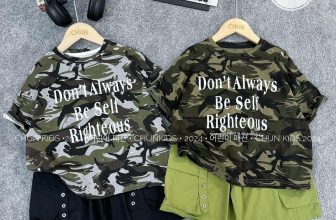 [🆕🇻🇳]  CHUNKids.vn – (Chun Kids )-Cửa hàng quần áo sơ sinh & trẻ em 🧑‍🧒❤️️👶⭐️ Zanzi độc lạ CHUNKids không lo đụng hàng nha mấy chế
Thiết kế rách phối hoạ tiết zanzi ngầu đét mà màu đẹp xuất sắc
Phối vs em quần thô gió Hàn xẻng như , shares-0✔️ , likes-7❤️️ , date-2024-06-22 00:33:55🇻🇳🇻🇳🇻🇳📰🆕