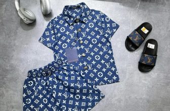 [🆕🇻🇳] Bum Kids – Cửa hàng quần áo cho bé 🧑‍🧒❤️️👶⭐️ Về ngay siêu phẩm LV mono cực hot      Season new24 với hoạ tiết mono to kết hợp chất denim mỏng nhẹ co dãn siêu tốt , xinh lắm luôn ạ mẹ nhanh tay nha !!! , shares-0✔️ , likes-6❤️️ , date-2024-06-21 12:36:36🇻🇳🇻🇳🇻🇳📰🆕