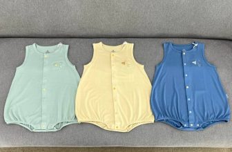 [🆕🇻🇳]  Little BU – Chuyên đồ sơ sinh cao cấp, phân phối chính hãng BU Baby 🧑‍🧒❤️️👶⭐️ Hot hơn nắng hè
Bodychip bồng bềnh đáng iuMua đồ sơ sinh không thích gì hơn body các mẹ ạ. Mặc đồ nhanh chóng, không lo con ọ ẹ khó chịu.
Năm nay BU có  , shares-0✔️ , likes-8❤️️ , date-2024-06-18 19:36:14🇻🇳🇻🇳🇻🇳📰🆕