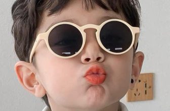 [🆕🇻🇳] Door to door Q6 – Chuyên quần áo, giày dép và phụ kiện cho bé 🧑‍🧒❤️️👶⭐️  Kính mát đẹp, xịn xịn cho bé thế này không mua thì uổng lắm mẹ nha!!!
Không chỉ thời trang mà còn chống tia UV và bảo vệ mắt bé khỏi gió, bụi và những tác , shares-0✔️ , likes-0❤️️ , date-2024-06-21 12:24:16🇻🇳🇻🇳🇻🇳📰🆕