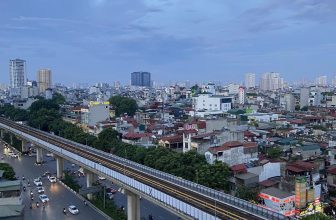 [☕️🇻🇳] Sam Rooftop Coffee – Nguyễn Trãi 🥤 Top1Coffee ☕️ Sau những cơn mưa trời cuối tuần lại cực kỳ mát mẻ.
View thành phố nhẹ nhàng nên thơ, các cậu đã ghé chưa
________________
𝙎𝙖𝙢  , shares-0✔️ , likes-6❤️️ , date-2024-06-22 23:56:43🇻🇳🇻🇳🇻🇳📰🆕