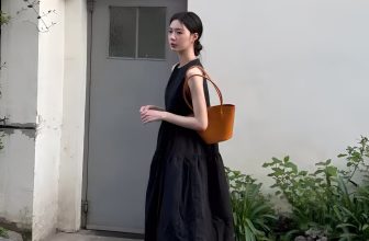 [🆕🇻🇳] COCOMAY – Design Store – Thương hiệu Thời trang – Công sở, Sự kiện 👕 Top1Fashion 👗  Chiếc Váy Suông Đen Dài Mùa Hè – Biểu Tượng Của Sự Thanh Lịch và Sang Trọng
𝐒𝐞𝐥𝐚𝐡 𝐃𝐫𝐞𝐬𝐬 | 𝐄𝐥𝐞𝐠𝐚𝐧𝐭 𝐅𝐚𝐬𝐡𝐢𝐨𝐧Thông tin chi tiết:
– Cổ tròn thanh lịch, tôn  , shares-1✔️ , likes-31❤️️ , date-2024-06-26 17:00:10🇻🇳🇻🇳🇻🇳📰🆕