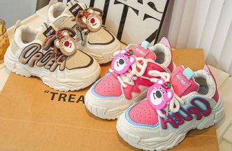 [🆕🇻🇳]  Sugar Baby – Chuyên thời trang trẻ em, sơ sinh 🧑‍🧒❤️️👶⭐️ Giầy thể thao gấu dâu cho bé gái mã F-03 về 2 màu
26-31 đủ size màu hồng, nâu lẻ
32-37  đủ size cả 2 màu
, shares-0✔️ , likes-0❤️️ , date-2024-06-26 10:13:30🇻🇳🇻🇳🇻🇳📰🆕