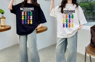 [🆕🇻🇳] Beeshop – Thiết kế & Thời trang 🧑‍🧒❤️️👶⭐️  Áo phông MCOSHINO chất cotton cao cấp mềm mại  mix quần jeans đầy phong cách    Set này bên em có bán rời ạ
, shares-0✔️ , likes-12❤️️ , date-2024-06-23 14:40:01🇻🇳🇻🇳🇻🇳📰🆕