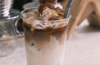 [☕️🇻🇳] The Comma coffee 🥤 Top1Coffee ☕️ Cafe sữa tươi bé gấu  ______
The Comma Coffee
21 Hoa Mai, phường 2, quận Phú Nhuận
Opening hour | 8:00 – 22:00
Online order , shares-0✔️ , likes-7❤️️ , date-2024-06-29 20:52:59🇻🇳🇻🇳🇻🇳📰🆕