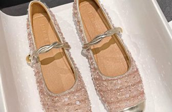 [🆕🇻🇳] Lady’s Nhược Hàn – Thiết Kế bigsize 👕 Top1Fashion 👗   Chân đi một đôi giày đẹp và chất lượng thì bước đi cũng tự tin hơn , size từ 32 tới 43 cho nàng bigsize  một khi đã đăng là săn S A L E khô máu ạ  từ 3 5  , shares-0✔️ , likes-1❤️️ , date-2024-07-02 12:13:29🇻🇳🇻🇳🇻🇳📰🆕