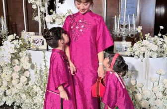 [🆕🇻🇳] Áo Dài Mẹ và Bé Kengin – Áo dài cho mẹ, cho bé, cho cả nhà mình 🧑‍🧒❤️️👶⭐️ | 𝙆𝙀𝙉𝙂𝙄𝙉 𝗖𝗨𝗦𝗧𝗢𝗠𝗘𝗥’𝗦 𝗙𝗘𝗘𝗗𝗕𝗔𝗖𝗞 |Xin được cảm ơn Ms. Nguyễn Thu Hiền đã yêu thương và lựa chọn 𝙆𝙀𝙉𝙂𝙄𝙉 đồng hành cùng chị và gia đình trong những dịp thật đặ , shares-0✔️ , likes-19❤️️ , date-2024-06-26 23:24:51🇻🇳🇻🇳🇻🇳📰🆕