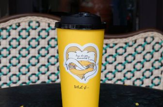 [☕️🇻🇳] Cheese Coffee 🥤 Top1Coffee ☕️ MỘT MÙA SUMMERY, HAI MÙA LY
CHIẾC LY “XOAY” SẮP RA MẮTMùa hè thật đẹp khi màu nắng xuyên qua những tán lá. Cheese đã “mượn”  , shares-5✔️ , likes-769❤️️ , date-2024-07-01 01:00:06🇻🇳🇻🇳🇻🇳📰🆕