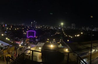 [☕️🇻🇳] Sam Rooftop Coffee – Nguyễn Trãi 🥤 Top1Coffee ☕️ Hanoi 30.06
View cao nhất của nhà chúng tớ.
Ngoài hương đồng gió nội ở quê ra thì không khí ở SAM thật đặc biệt theo cách riêng , shares-0✔️ , likes-6❤️️ , date-2024-06-30 00:33:16🇻🇳🇻🇳🇻🇳📰🆕