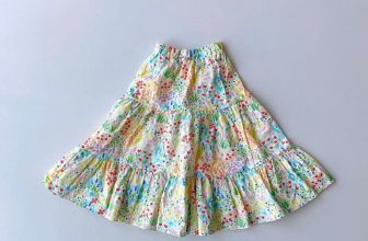 [🆕🇻🇳]  LabeRy.-Korean kids brands – đồ trẻ em Hàn Quốc 🧑‍🧒❤️️👶⭐️ Chân váy hoa nhí vintageChân váy với thiết kế nhún xếp ly nhiều tầng xinh xỉu luôn ạ. Chất vải mịn lắm mẹ nha, màu sắc họa tiết hoa tươi sáng rực rỡ sắc , shares-0✔️ , likes-1❤️️ , date-2024-07-03 14:10:40🇻🇳🇻🇳🇻🇳📰🆕