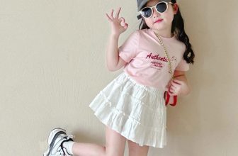 [🆕🇻🇳] Min kids VNXK – Quần áo trẻ em xuất xịn 🧑‍🧒❤️️👶⭐️ Set áo – chân váy bé gái. Set áo thun cotton kết hợp chân váy trắng thêu hoa tinh tế.
– Áo thun cotton mềm – mát – mịn, thấm hút mồ hôi tốt.
– Chân váy trắ , shares-0✔️ , likes-0❤️️ , date-2024-07-05 21:50:19🇻🇳🇻🇳🇻🇳📰🆕