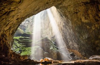 [🆕🇻🇳] QK Complex – Nhà hàng – Event – Bar Cafe – Spa 🍔 Top1Food  🍜 Trốn khỏi nhịp sống vội vã, ồn ào của thành phố, hãy đến với “vương quốc hang động” cổ xưa để tìm về sự bình yên của thiên nhiên. Tại đây, bạn sẽ khám phá  , shares-2✔️ , likes-8❤️️ , date-2024-07-02 00:00:20🇻🇳🇻🇳🇻🇳📰🆕