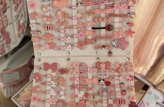 [🆕🇻🇳]   Cầu Vồng – Thế Giới Của Mẹ – Chuyên quần áo baby Quảng Châu, VNXK, hàng Thương hiệu 🧑‍🧒❤️️👶⭐️ Con gái mê kẹp tóc quá, thay mỗi ngày một chiếc không chán nên phải mua cả lô về dùng dần  Em gom mua cùng luôn, combo 50c kẹp tóc mix màu xinh xỉu luôn mà , shares-0✔️ , likes-13❤️️ , date-2024-07-02 14:44:14🇻🇳🇻🇳🇻🇳📰🆕