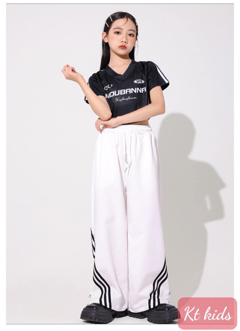 [🆕🇻🇳] KT Kids – Thời Trang Trẻ Em – Chúng tôi chuyên cung cấp quần áo trẻ em cho bé , giá tại xưởng 🧑‍🧒❤️️👶⭐️ Năng động – cá tính!! Các tín đồ mê thể thao, mê nhảy bơi hết vào đây
, shares-0✔️ , likes-0❤️️ , date-2024-06-28 22:37:57🇻🇳🇻🇳🇻🇳📰🆕