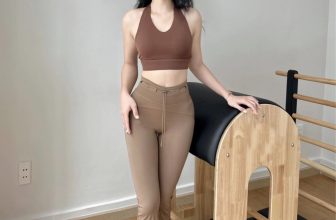 [🆕🇻🇳] Mỹ Dung Yoga – CHUYÊN SỶ, LẺ DỤNG CỤ, SÁCH YOGA  🧘 Top1Yoga 🤸🏻‍♀️ Còn hơn chục set nâu này chị nào thích ib e luôn nhá
Mặc siêu hách dáng ạ
, shares-0✔️ , likes-10❤️️ , date-2024-07-01 19:46:45🇻🇳🇻🇳🇻🇳📰🆕