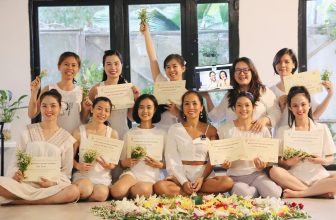 [🆕🇻🇳] Shriyoga – SATCHITANANDA – THỰC TẠI – Ý THỨC – PHÚC LẠC 🧘 Top1Yoga 🧘
[ English below]
” Sự yêu thương”, ” Thuần khiết” và ” Biết ơn” lần lượt được các bạn chuẩn bị lồng ghép vào các bài dạy cuối khóa của mình rất tốt, ai cũ , shares-1✔️ , likes-22❤️️ , date-2024-06-30 02:04:31🇻🇳🇻🇳🇻🇳📰🆕