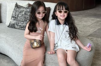 [🆕🇻🇳]  Mây Gió Closet Kids – Quần áo ,phụ kiện,giày dép cho em bé 🧑‍🧒❤️️👶⭐️ Set miu miu xinh quá #290k
Size 110-160
, shares-0✔️ , likes-8❤️️ , date-2024-07-01 03:05:18🇻🇳🇻🇳🇻🇳📰🆕