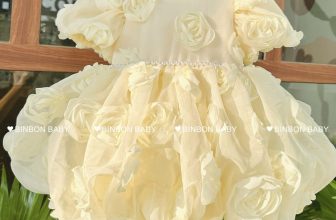 [🆕🇻🇳] BinBon Baby – Váy đầm công chúa thiết kế cho bé 🧑‍🧒❤️️👶⭐️  100 đ𝚒𝚎̂̉𝚖 𝚌𝚑𝚘 𝚜𝚞̛̣ 𝚡𝚒𝚗𝚑 đ𝚎̣𝚙 𝚗𝚊̀𝚢. Họa tiết hoa hồng 3d nổi xinh lắm luôn, chất liệu tơ nến mềm mịn màu vàng kem tôn da.
, shares-0✔️ , likes-17❤️️ , date-2024-07-03 16:51:48🇻🇳🇻🇳🇻🇳📰🆕