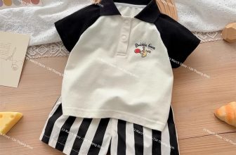 [🆕🇻🇳] 23 March Store- Thời trang trẻ em cao cấp 🧑‍🧒❤️️👶⭐️ Shopee:
RESTOCK
Cute quá các Mom ơiii
Bộ đồ Polo siêu cưng cho bé trai
Áo chất polo cotton mềm, quần thô hàn nha.
Sẵn ship ngayyy
, shares-0✔️ , likes-1❤️️ , date-2024-07-03 16:55:01🇻🇳🇻🇳🇻🇳📰🆕
