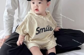 [🆕🇻🇳] 23 March Store- Thời trang trẻ em cao cấp 🧑‍🧒❤️️👶⭐️ RESTOCK
Bộ đồ mũ Smile style Hàn siêu cute
2⃣ Tone màu quá hợp với thời tiết mùa hè nha, mặc lên cưng lắm luôn ạ.
Chất cotton mềm, thấm hút mồ hô , shares-0✔️ , likes-2❤️️ , date-2024-07-03 15:53:50🇻🇳🇻🇳🇻🇳📰🆕
