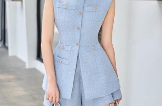 [🆕🇻🇳] Wellcome to CHIC HOUSE by CHIC VNXK 👕 Top1Fashion 👗  XECOP SET VÁY QUẦN SIÊU THỜI TRANG. BẮT TRENG . MẪU MỚI VỪA XUẤT LUÔN ĐÂY Ạ
Set ao kiểu nút nhập cao cấp. Phối quần dập ly giả váy có lót quần bên trong.  , shares-0✔️ , likes-0❤️️ , date-2024-07-07 21:07:17🇻🇳🇻🇳🇻🇳📰🆕