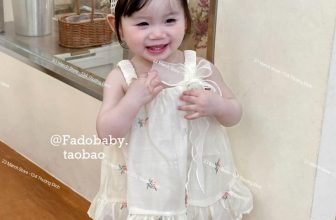 [🆕🇻🇳] 23 March Store- Thời trang trẻ em cao cấp 🧑‍🧒❤️️👶⭐️ RESTOCK
𝗕𝗼𝗱𝘆 𝗴𝗶𝗮̉ 𝘃𝗮́𝘆 𝗰𝗵𝗼 𝗯𝗲́
Cưng dã man luôn các Mom ạ, mùa này thì 2s là chân ái rồiiii
Đảm bảo mặc lên bao cưng ạ, chất thô hàn mềm thoải mái khi  , shares-0✔️ , likes-2❤️️ , date-2024-07-04 06:06:21🇻🇳🇻🇳🇻🇳📰🆕