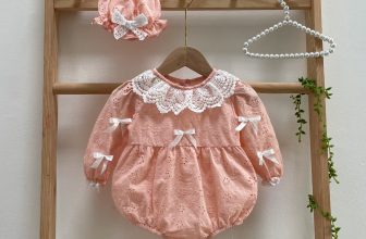[🆕🇻🇳]  Babi Shop-Đồ thiết kế cho công chúa nhỏ của Mẹ! 🧑‍🧒❤️️👶⭐️ GAM MÀU NGÀY NẮNG
Body tay dài chất thô thêu cao cấp phối cổ ren cotton – BB111
Chất siêu mát và thấm hút
Size: sơ sinh -12kg
——————————————
Shopee:
, shares-0✔️ , likes-4❤️️ , date-2024-07-03 16:59:06🇻🇳🇻🇳🇻🇳📰🆕