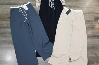 [🆕🇻🇳] Hạnh boutique – Hàng Xách Tay và VNXK 👕 Top1Fashion 👗  Quần colutes vế rooo
Mặc rất thoải mái, đi học đi làm hay đi chơi đều ok nhé
Quần có 2 túi bên, khoá giọt lệ bên hông. Chất vải dư cầm đầm tay, ko nhăn nhà , shares-0✔️ , likes-2❤️️ , date-2024-07-05 12:16:32🇻🇳🇻🇳🇻🇳📰🆕