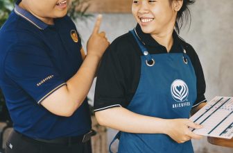 [☕️🇻🇳] Kai Coffee – Phong cách Âu – Mỹ 🥤 Top1Coffee ☕️  Hôm nay nắng về
Hôm nay lương vềMột ngày đẹp trời ghé thăm KAI với tâm thế “Ly khổng lồ, có nhiêu topping ẹt hết dô chooo ch , shares-1✔️ , likes-98❤️️ , date-2024-07-04 16:02:44🇻🇳🇻🇳🇻🇳📰🆕