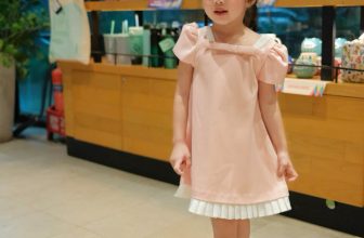 [🆕🇻🇳] HEHEHIHI – Cửa hàng nhỏ bán quần áo 🧑‍🧒❤️️👶⭐️ 𝐋𝐚𝐮𝐫𝐚 𝐃𝐫𝐞𝐬𝐬 𝐰𝐢𝐭𝐡 𝐞𝐦 𝐛𝐞́ 𝐇𝐄𝐇𝐈Đắm chìm trong sự đáng yêu của Laura Dress – chiếc váy siêu yêu với tone hồng baby. Với điểm nhấn là chiếc nơ trước ngực, bé , shares-0✔️ , likes-7❤️️ , date-2024-07-07 21:07:00🇻🇳🇻🇳🇻🇳📰🆕