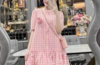 [🆕🇻🇳] Tuni.Studio – Đầm Suông Tuni Boutique 👕 Top1Fashion 👗  Em váy này là chân ái của chị em mình, mặc vào là auto xinhh
Mẫu mới cho chị em đây, nhìn là muốn rinh về ngay và luôn
——————–
𝒃𝒚 𝑻𝒖𝒏𝒊.𝑺𝒕 , shares-1✔️ , likes-44❤️️ , date-2024-07-06 04:06:45🇻🇳🇻🇳🇻🇳📰🆕