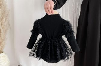 [🆕🇻🇳] Baby Closet luôn muốn được đồng hành cùng các mom chăm sóc, bảo vệ và yêu thương các con 🧑‍🧒❤️️👶⭐️ [[ 𝗡𝗘𝗪 𝗔𝗥𝗥𝗜𝗩𝗔𝗟 ]]
Hiếm khi lại có 1 item hội tụ nhiều điểm thu hút đến như này, tone đen huyền bí sang chảnh, phối ren& điểm nơ cầu kì , dáng váy kết hợp s , shares-1✔️ , likes-9❤️️ , date-2024-07-11 09:14:47🇻🇳🇻🇳🇻🇳📰🆕