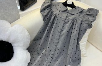 [🆕🇻🇳] Tuni.Studio – Đầm Suông Tuni Boutique 👕 Top1Fashion 👗  Bóng ai đó vội vàng vụt qua nơi đâyyyy Trừi oi nhìn phom áo ta nói nó mê gì đâuu,chất mát xỉu các chị ạ
————————
𝒃𝒚 𝑻𝒖𝒏𝒊.𝑺𝒕𝒖𝒅𝒊𝒐            , shares-9✔️ , likes-264❤️️ , date-2024-07-06 04:11:22🇻🇳🇻🇳🇻🇳📰🆕