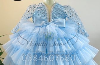 [🆕🇻🇳] Emily Jane – Váy đầm công chúa thiết kế cho bé 🧑‍🧒❤️️👶⭐️ Đổi gu bánh bèo blinh blinh 1 xíuuuuu khum các eeeem béeeee ơiiiii!
4-33kg, ba mẹ có nhu cầu may size lơn , vui lòng inbox #EmilyJane để được tư vấn nhé.
# , shares-0✔️ , likes-4❤️️ , date-2024-07-09 21:54:50🇻🇳🇻🇳🇻🇳📰🆕