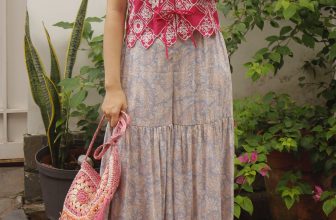 [🆕🇻🇳] Soul – Phong cách Boho-chic 👕 Top1Fashion 👗  Look we love
Pink Embroidered Top + Paisley Flared Pants  #soul #soulbohostyle #madebysoul #madeinvietnam #bohochic #bohovn #vietnamlocalbrand
, shares-0✔️ , likes-1❤️️ , date-2024-07-07 00:05:04🇻🇳🇻🇳🇻🇳📰🆕