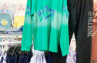 [🆕🇻🇳] Beekids – Quần Áo Trẻ Em & Phụ Kiện – Thời trang trẻ em BEE chuyên về quần áo trẻ em cao cấp cho bé từ 1-14 tuổi 🧑‍🧒❤️️👶⭐️ Bộ áo dài tay quần dài túi hộp cho bé trai, chất cotton mềm mịn siêu đẹp luôn Mẹ ạ.
Mẹ tham khảo thêm:
, shares-0✔️ , likes-2❤️️ , date-2024-07-08 13:08:22🇻🇳🇻🇳🇻🇳📰🆕