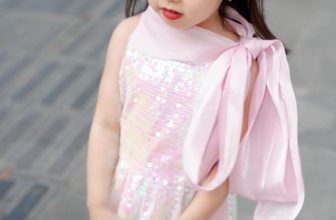 [🆕🇻🇳] L’Casta Viet Nam- Đồ trẻ em 🧑‍🧒❤️️👶⭐️  Bling bling cực ther, cực sang mà giá cực hạt dẻ vì Cát lẻ size gần hết hàng rồi nè mom ơi!
Inbox em Cát check size cho bé liền nha.
, shares-0✔️ , likes-4❤️️ , date-2024-07-09 20:36:15🇻🇳🇻🇳🇻🇳📰🆕