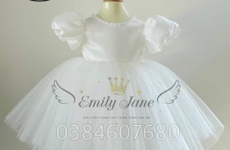 [🆕🇻🇳] Emily Jane – Váy đầm công chúa thiết kế cho bé 🧑‍🧒❤️️👶⭐️ Mã lên thêm màu trắng rất xưnnnnnn nha ba mẹ
4-33kg, MoM cần size lơn hơn inbox #EmilyJane tư vấn nhé.
#Vaydamcongchuabegai
#Vaydamthietkecaocap
#Vaythoino , shares-0✔️ , likes-3❤️️ , date-2024-07-08 14:50:52🇻🇳🇻🇳🇻🇳📰🆕