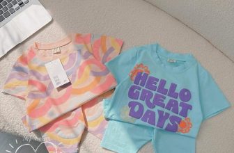 [🆕🇻🇳] Mẹ Bella – Quần Áo Trẻ Em Xuất Khẩu 😎❤️️⭐️  Cover  xứng đáng 10 điểm ko coá nhưng…..
Áo coton xịn đét mát mẻ phối quần legging dễ mặc lắm ạ . Trông đơn giản mà mặc lên baby xinh lắm ạ
Size 100 9-1 , shares-0✔️ , likes-11❤️️ , date-2024-07-07 22:29:16🇻🇳🇻🇳🇻🇳📰🆕