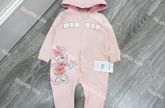 [🆕🇻🇳] RiceMilk Kids – thời trang trẻ em xuất khẩu 😎❤️️⭐️ Quà tặng cho mẹ sắp sinh
Body #Disney dư xịn cho bé nhí. Chất nỉ bông mềm mại, khoá kéo tiện lợi, màu hồng pastel xinh xỉu.
0-3m 3-6m 6-9m 9-12m 12-18m
, shares-0✔️ , likes-7❤️️ , date-2024-07-07 02:21:51🇻🇳🇻🇳🇻🇳📰🆕