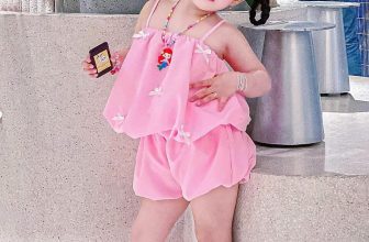 [🆕🇻🇳] Thời Trang Thiết Kế Mẹ & Bé Hải Yến 🧑‍🧒❤️️👶⭐️ Ai có đơn lấy thêm gì báo nhân viên chốt đơn
Đơn liiive hnay thứ 3-4 mới alo nha mấy chị
#thoitrangthietkemevabeHaiYen
, shares-0✔️ , likes-17❤️️ , date-2024-07-06 20:43:35🇻🇳🇻🇳🇻🇳📰🆕