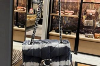 [🆕🇻🇳] Wellcome to CHIC HOUSE by CHIC VNXK 👕 Top1Fashion 👗   Hoạ Tiết mới nhà 𝐓¥𝐁𝐁¥ 𝟐𝟔 𝐐𝐮!𝐥𝐭𝐢𝐧𝐠 𝐚𝐧𝐝 𝐓!€ 𝐃𝐲𝐞.
Một chiếc túi cực kì bắt trend luôn Chị/Em ơiii, toa Du* XI*N vẫn là số lượng ít lắm, nhanh tay rinh em í  , shares-0✔️ , likes-0❤️️ , date-2024-07-09 06:06:11🇻🇳🇻🇳🇻🇳📰🆕